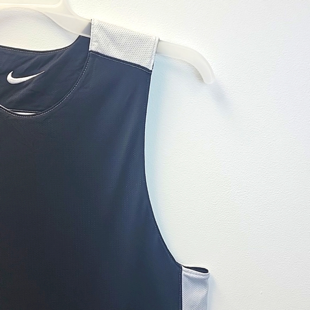Men's Nike Dri-Fit 2 Sides Basketball Tank Top Shirts - Picture 5 of 8